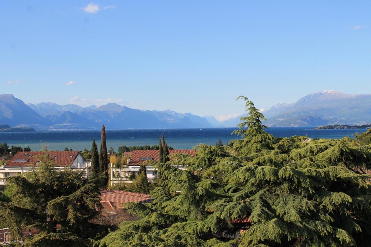 Desenzanoloft Official Partner Marriott Homes & Villas - Paradise Lake View In A 5 Pools Exclusive Residence Desenzano del Garda Exterior photo